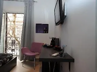 Bed & Breakfast Chroma Suites