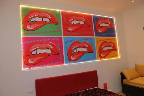 Chroma Suites 3*, Roma Italia