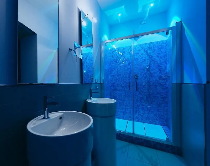 Bed & Breakfast Chroma Suites